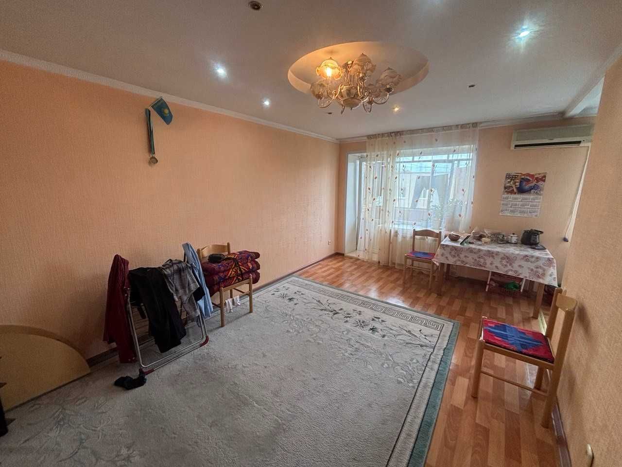 Продам 3-комнатную квартиру в Центре города