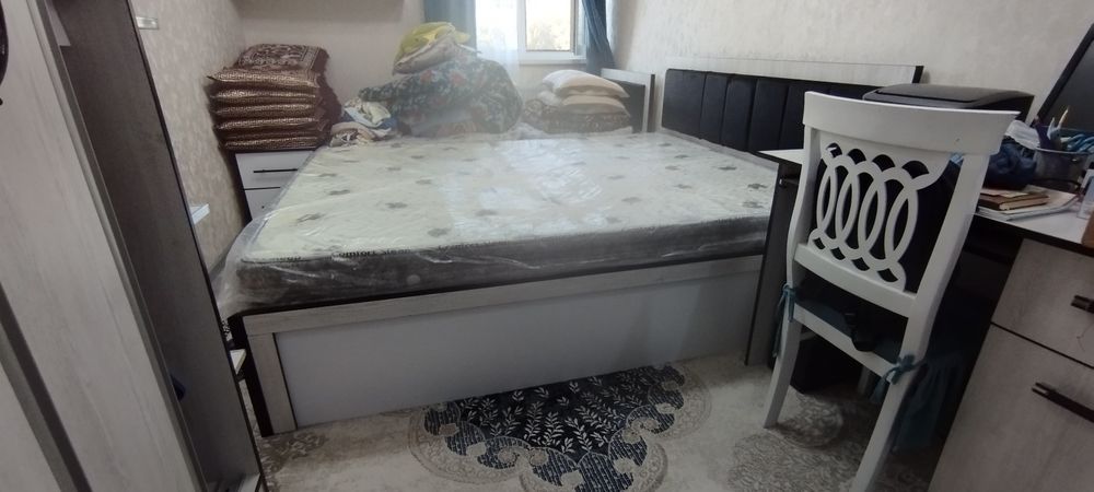 Навоий шахри. Спалний холати яхши. Нархини келишамиз