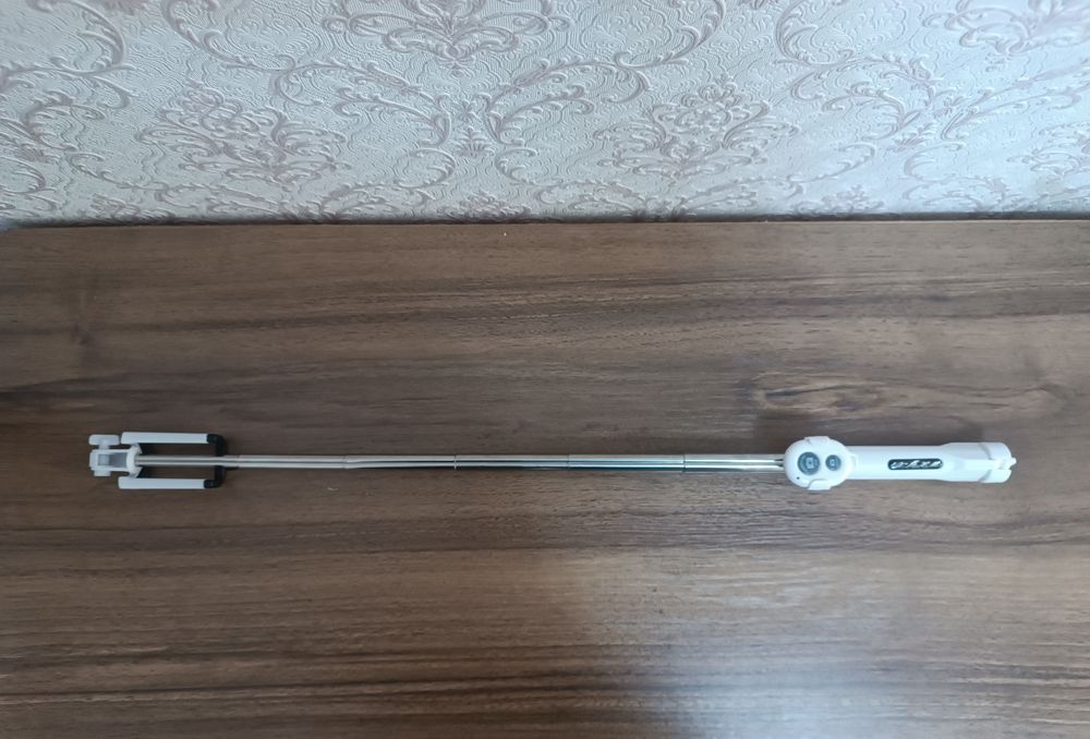 Продам селфи палку