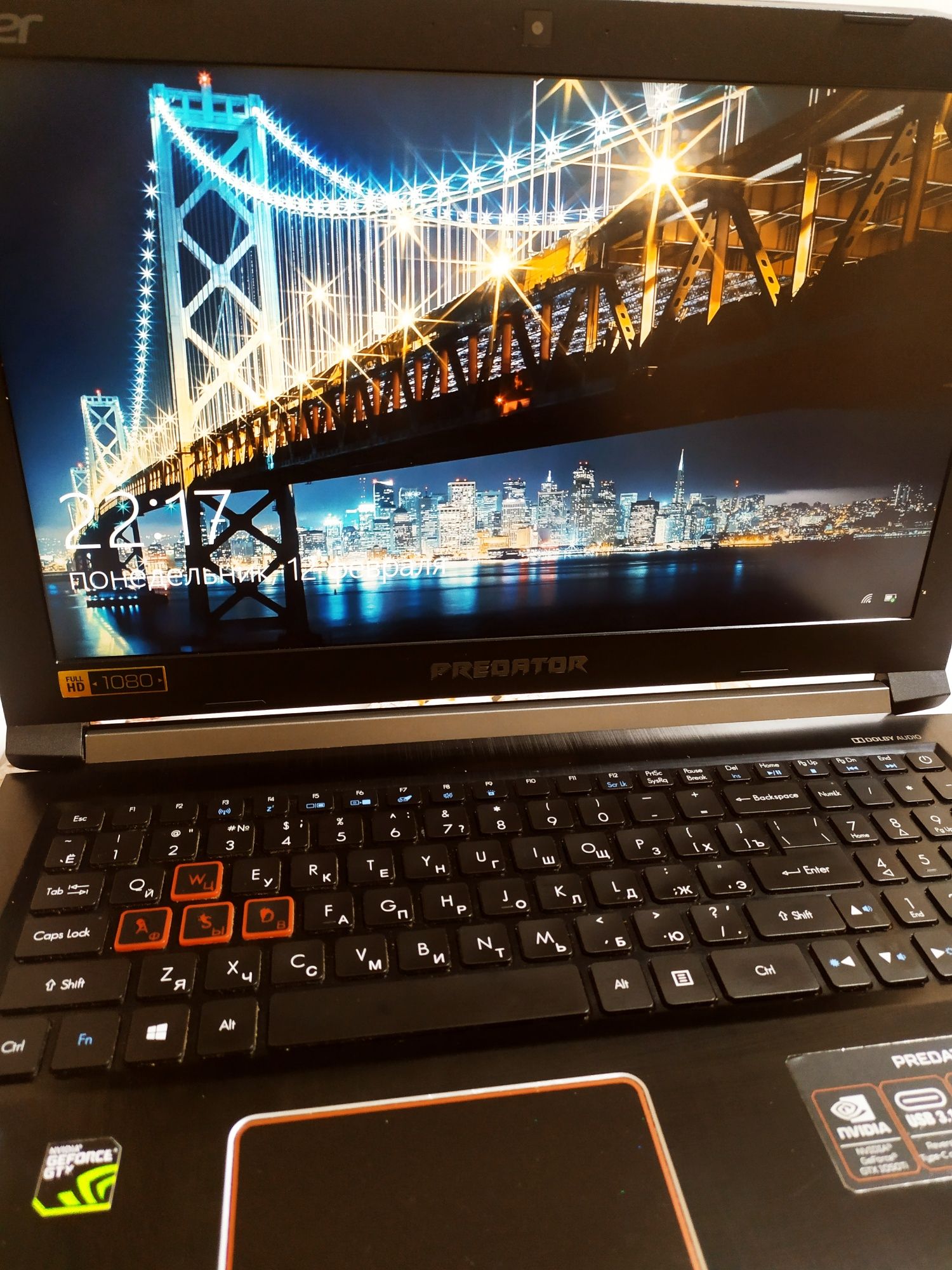 Acer Predator Helios 300 игровой ноутбук сотилади