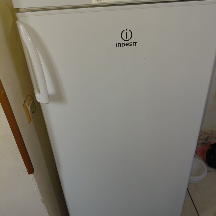 Холодилник почти новое