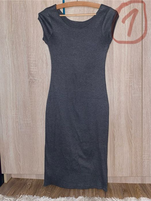 Платья женские