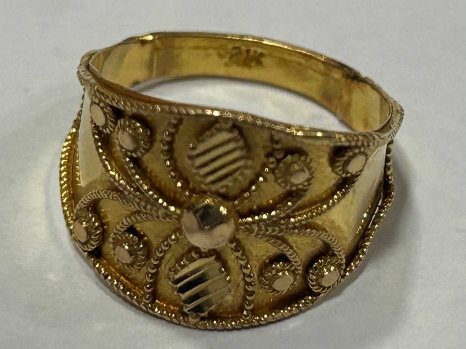 Златен пръстен 21 К  875 / 2,46 гр.