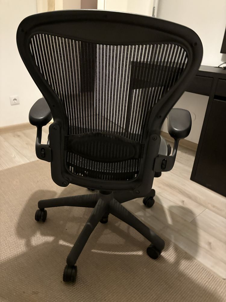 Scaun birou ergonomic Herman Miller Aeron