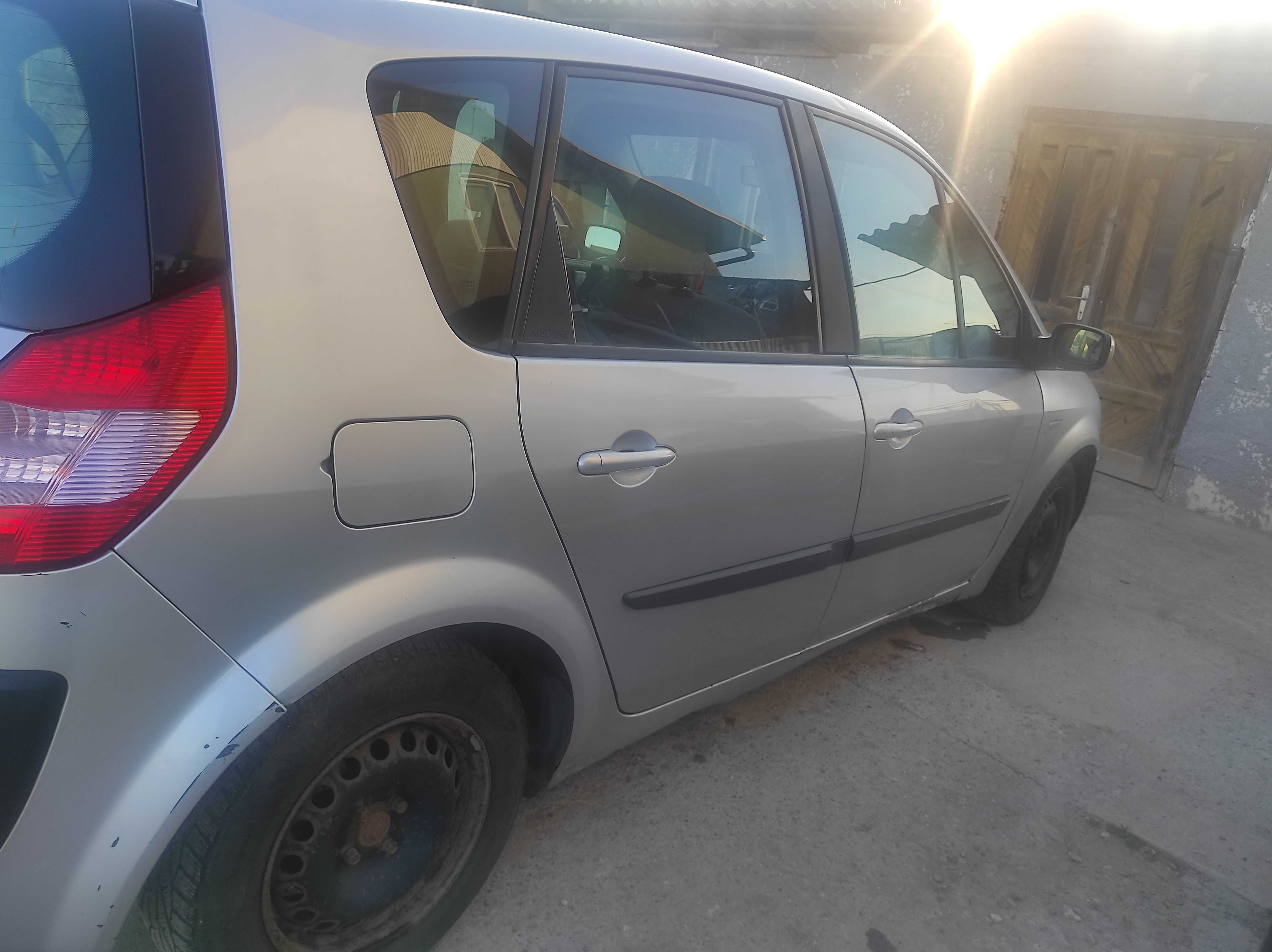 Renault scenic 2 panoramic