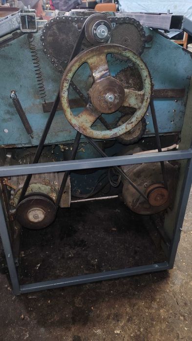 Продавам щрайхмус 320 мм. и аспирация