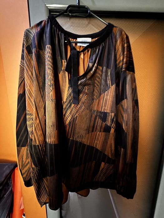 Дамска модерна блуза