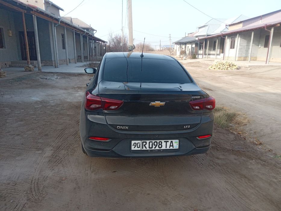 Onix  4-позиция.