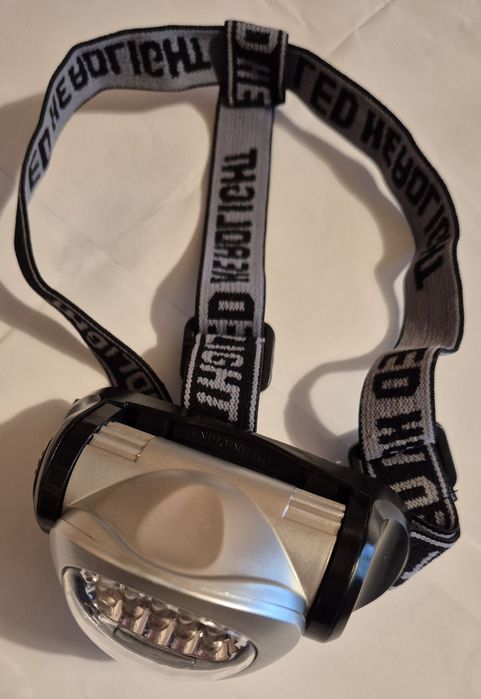 Multimetru/Voltmetru digital DT-830B