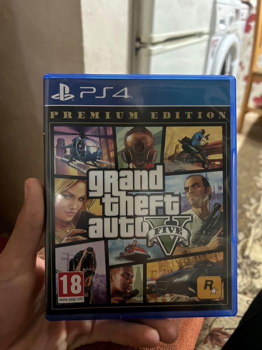 Продавам GTA 5 premium edition