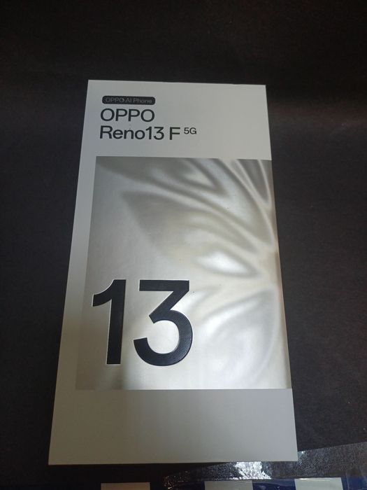 Oppo Reno 13F Cutie