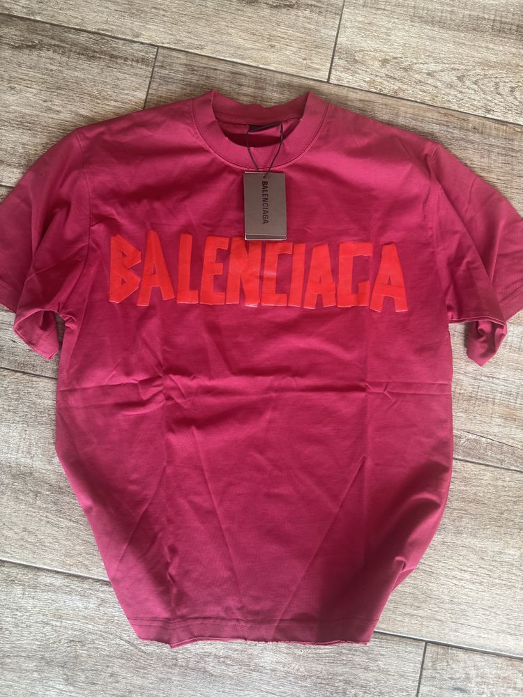 Дамска тениска Balenciaga