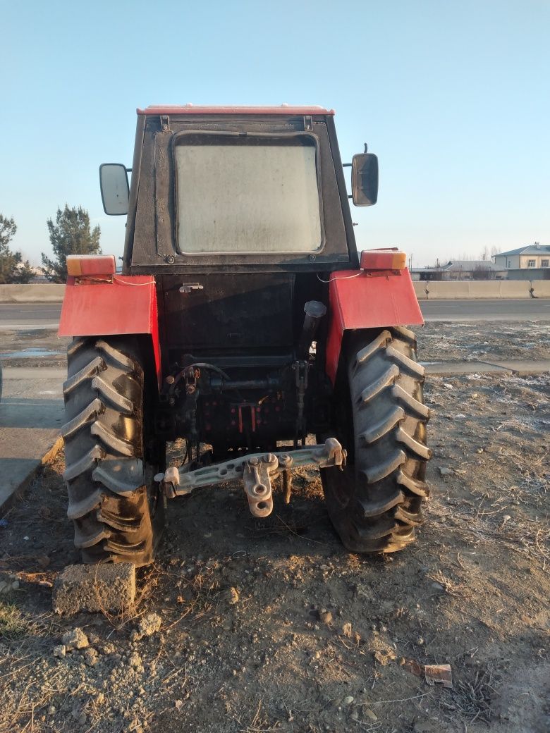 Traktor Ltz 60 naxadu