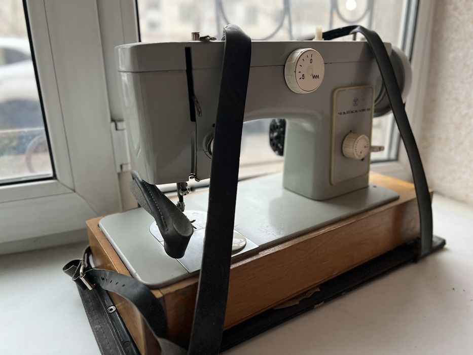 Швейная машинка Чайка рабочая