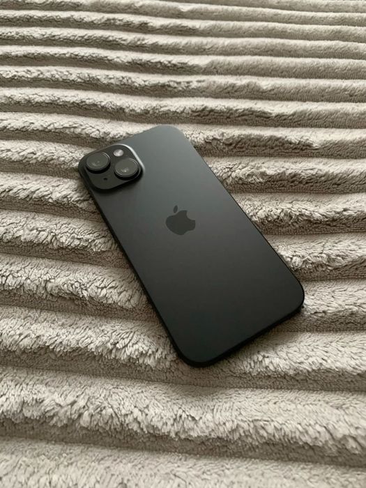 IPhone 15 128 гигабайт