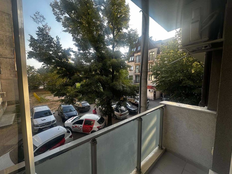 Дава се под наем Тристаен апартамент в Варна, Левски - 80 кв.м за 765 € - Снимка #8