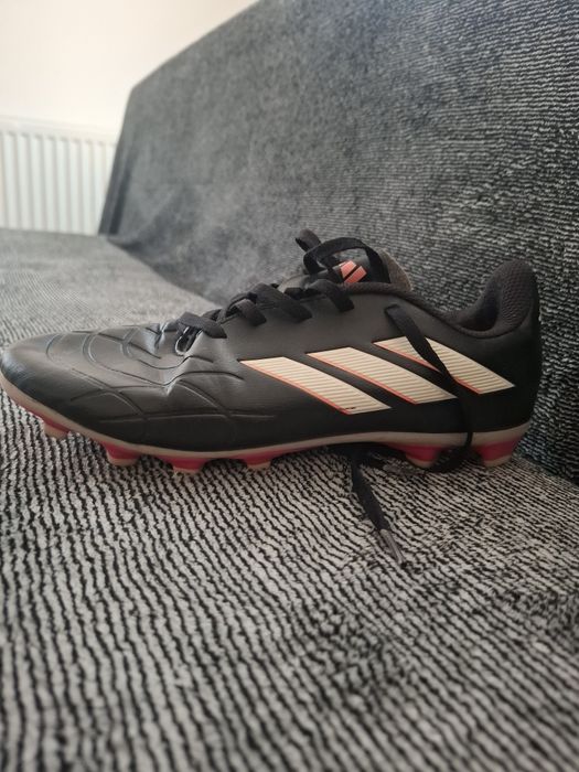 Vând ghete adidas copa