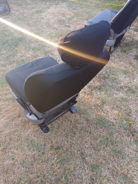 Седалка за Renault Trafic