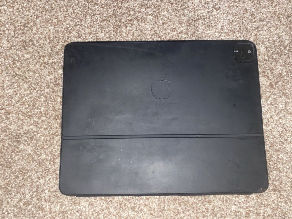 iPad husa smart folio cu tastatura A2039