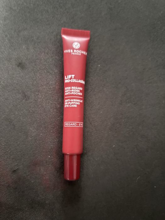 vand crema ochi  primita cadou