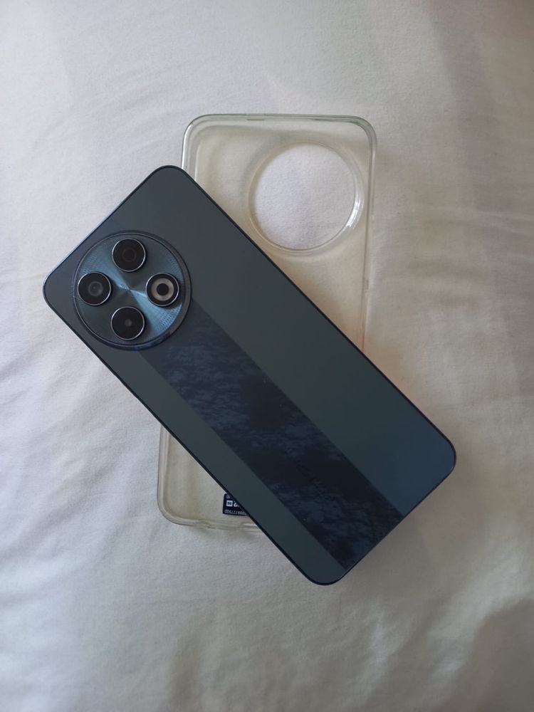 Tehno Spark 30Pro  телефон