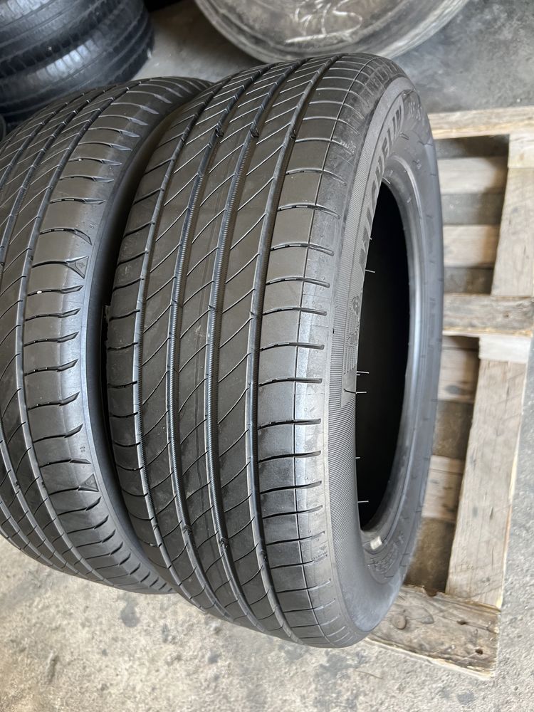 2 anvelope de vara 185/60/15 Michelin 2020!