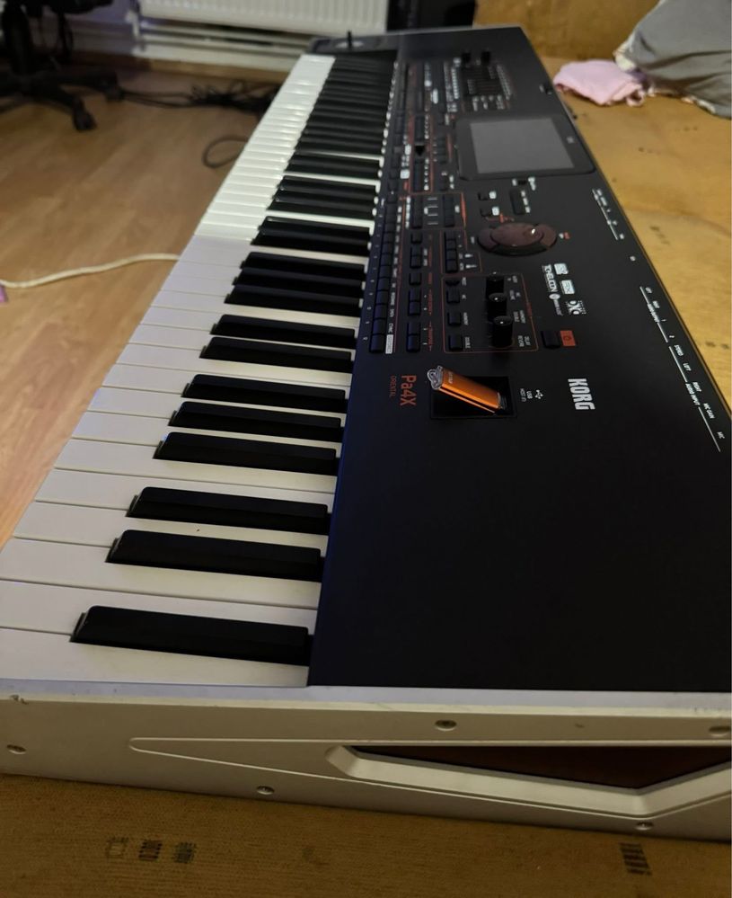 Vand Korg Pa4X Oriental 76keys