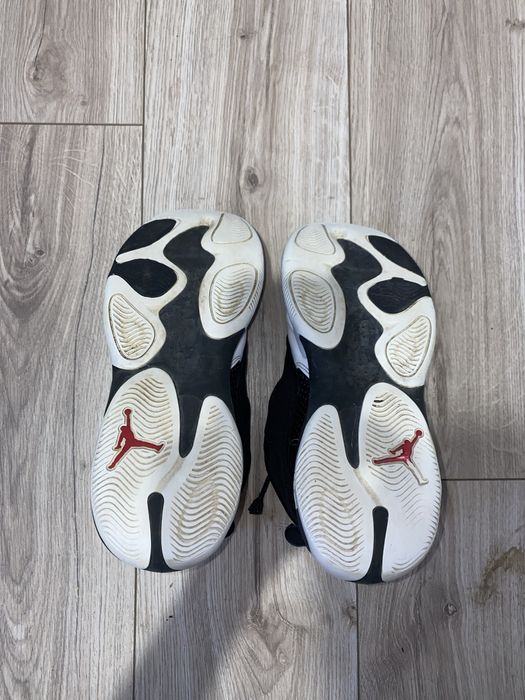 Jordan Max Aura 4
