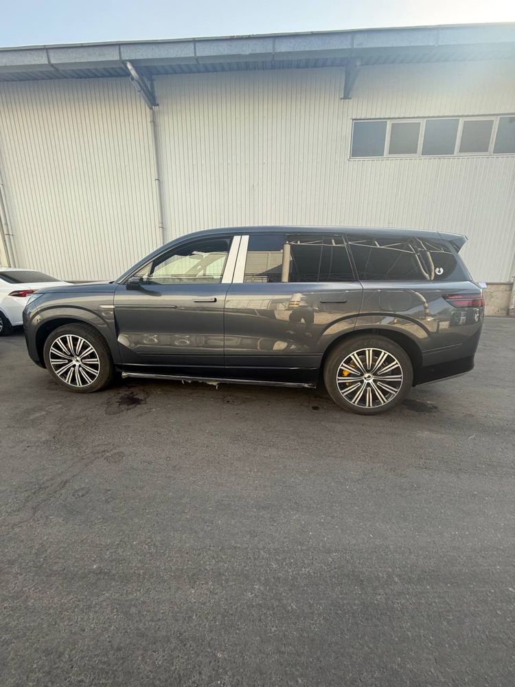 Denza N9 Flagship PHEV гибрид фулл в наличии