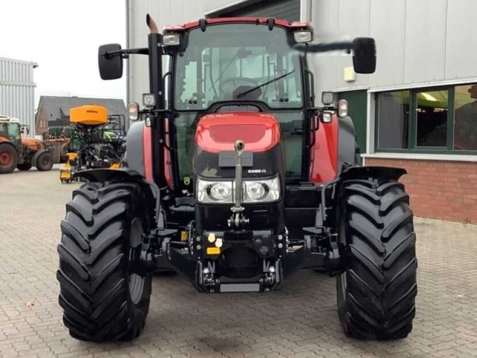 Трактор колесный Case IH 105 U PRO