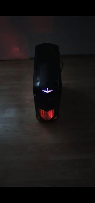 PC gaming i5 7400 GTX 1050TI 4gb