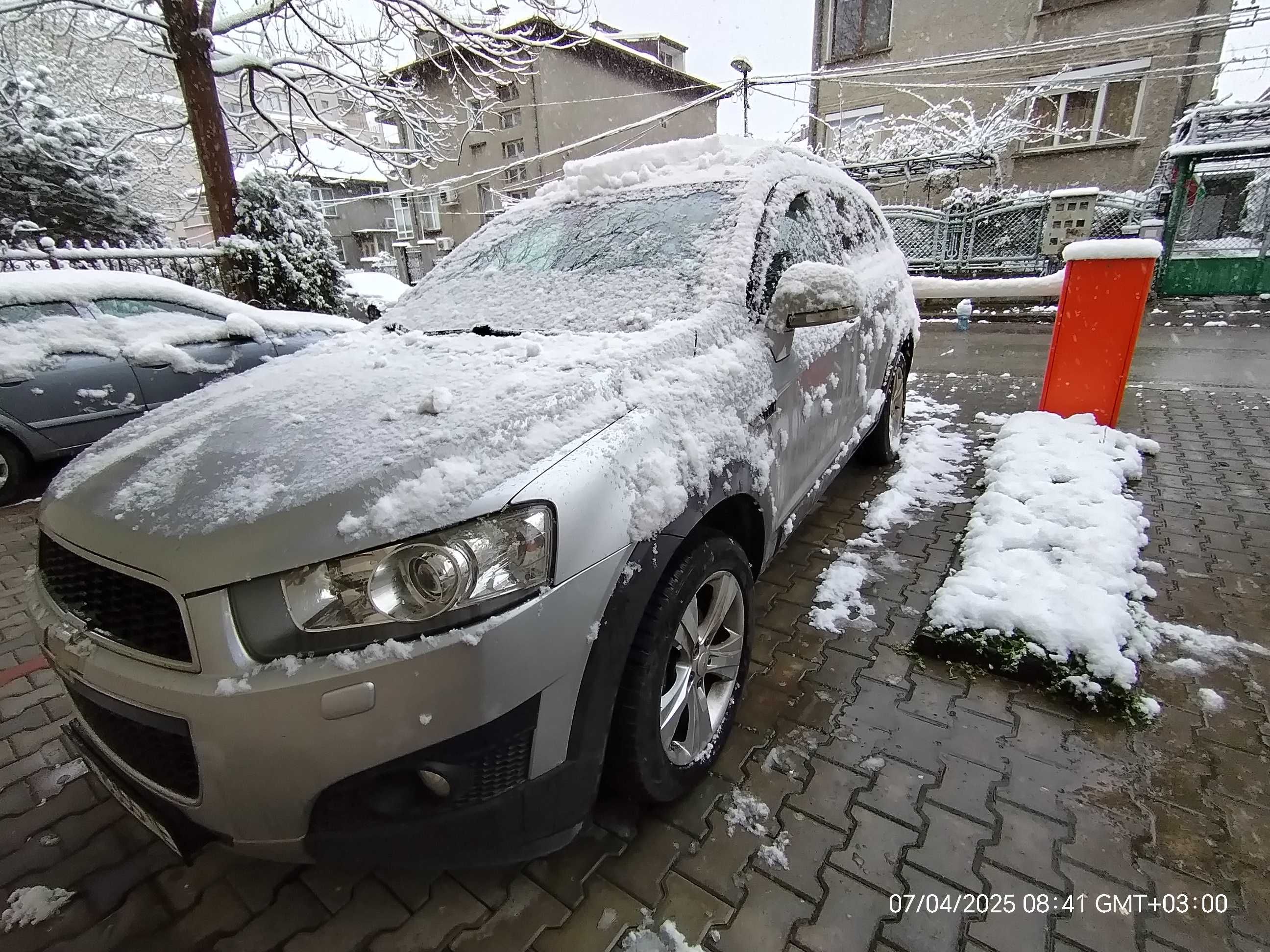 Chevrolet Captiva 2.4 4x4 Юбилейно издание 7 места Газ/Бензин 2012 г.