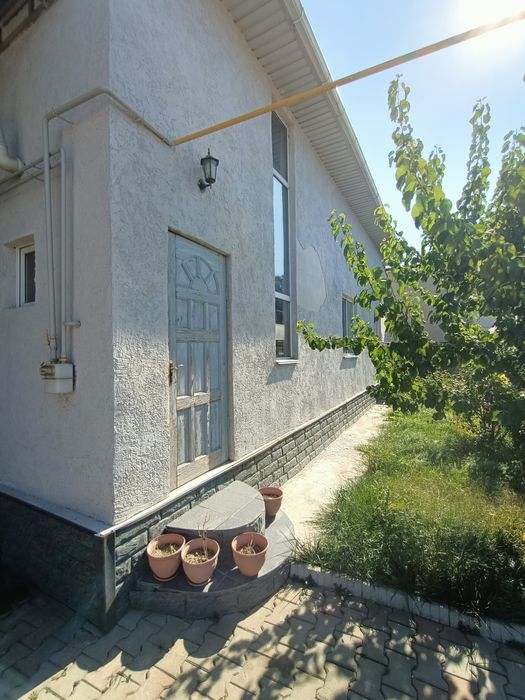 Дом продам 2014г очень Срочно. Рядом с Алматы п.Байсерке