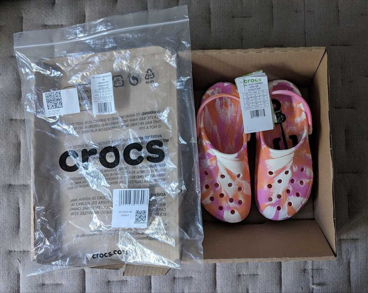 Нови Crocs Classic Cutie Platform Clogs, Papaya/Multi 36-37
