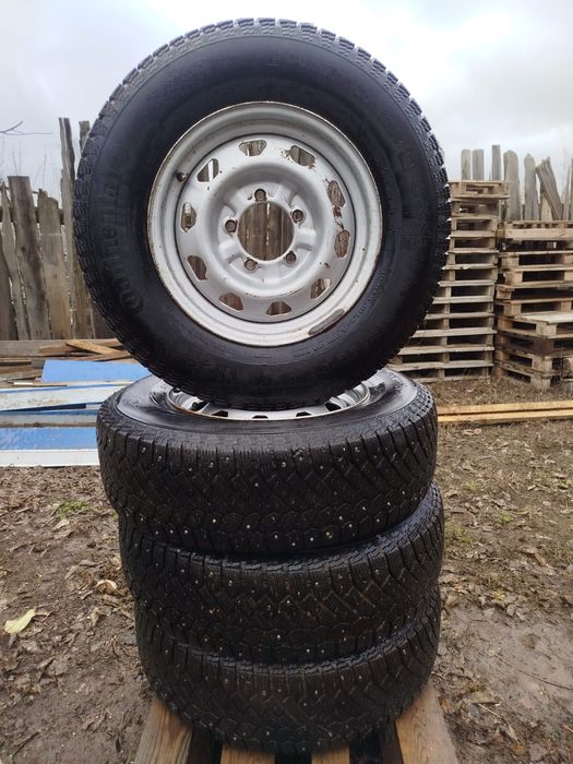 Продам колеса УАЗ.