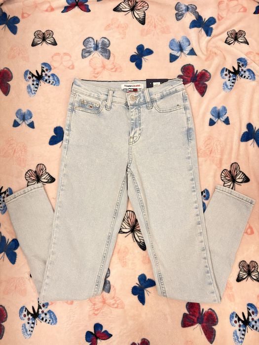 Нови! Дънки на Tommy Hilfiger