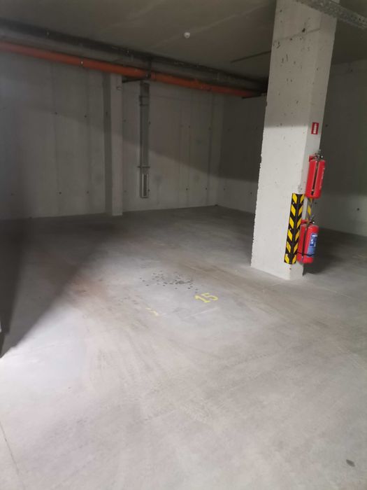 Дава се под наем Гараж / Паркомясто в София, Левски - 15 кв.м за 81.6 € - Снимка #5