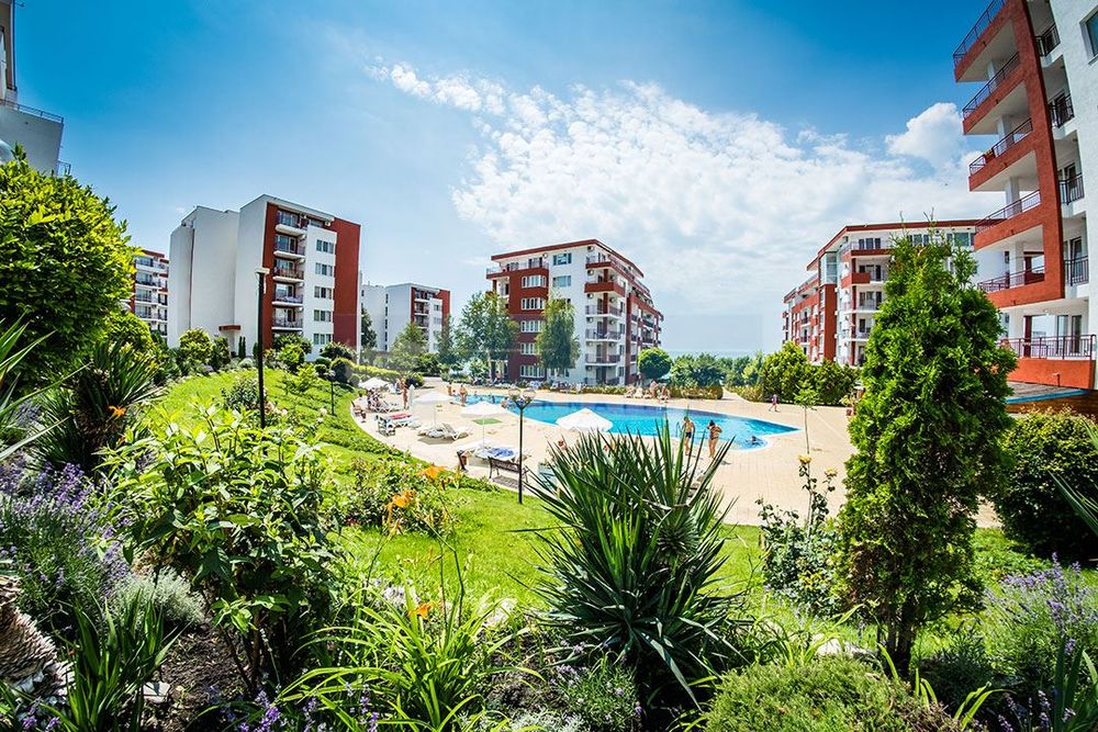 Продава се Едностаен апартамент в Свети Влас - 42 кв.м за 1334 €/кв.м - Снимка #3