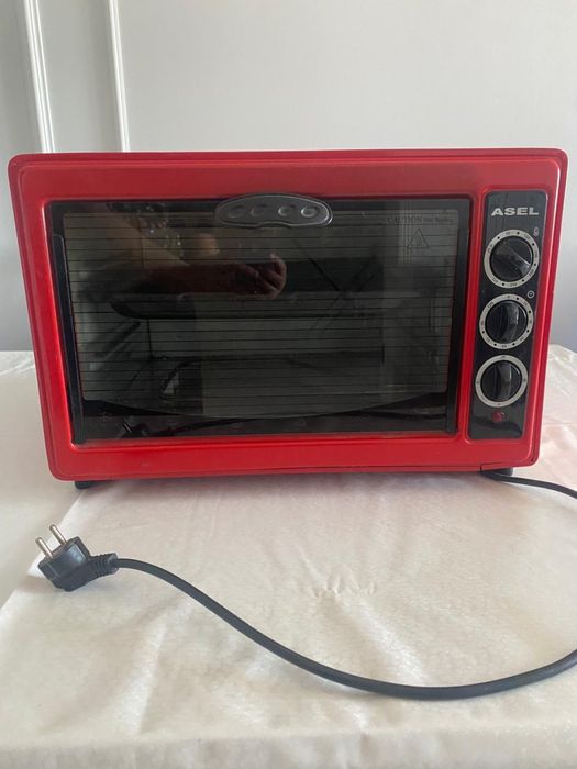 электрическая печь Asel в хорошем состоянии.