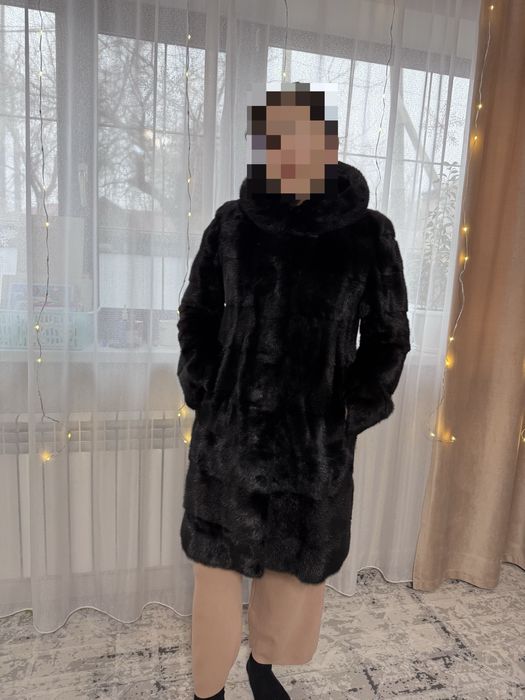 Продам норковую шубу