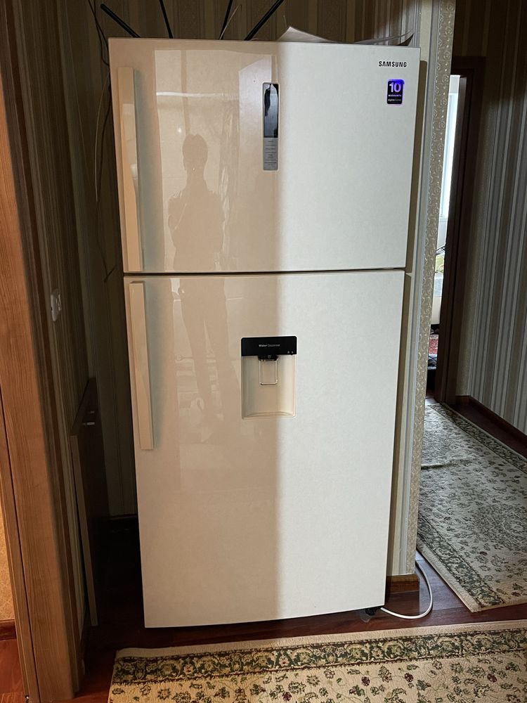Большой Холодильник Samsung