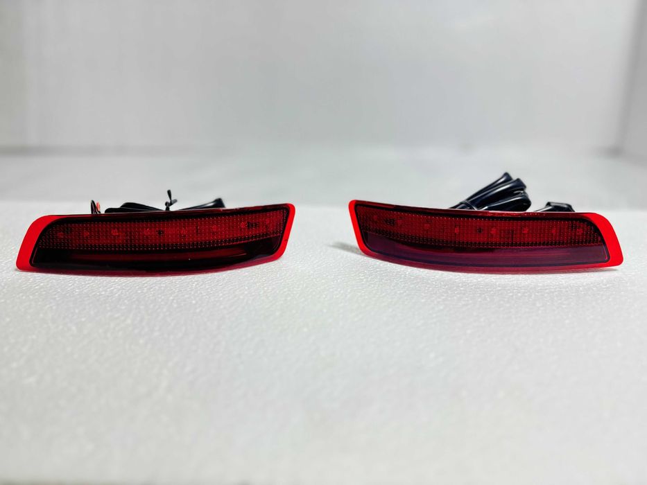 Задние туманки Toyota Corolla (2014-)