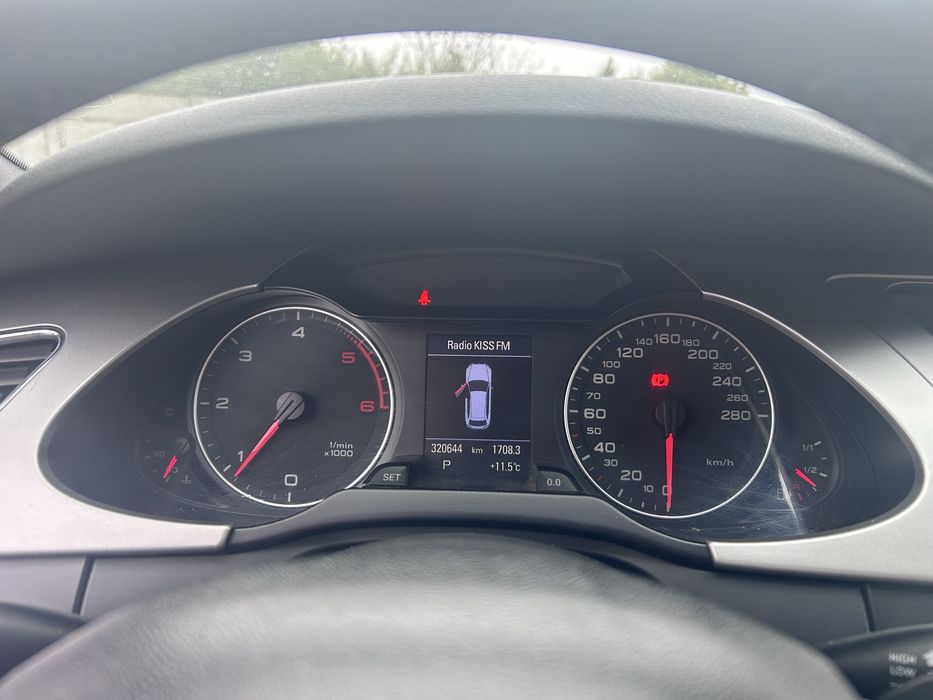 Audi A4 B8 – 2.0 TDI, 143 CP, Automat