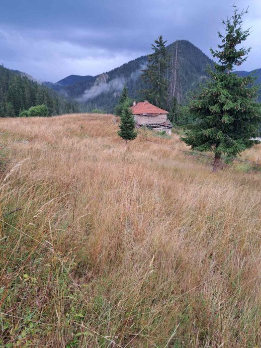 Продава се земеделска земя + къща в с. Мугла, махала Касъка