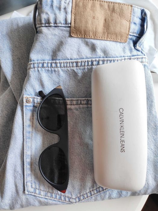 Calvin Klein слънчеви очила