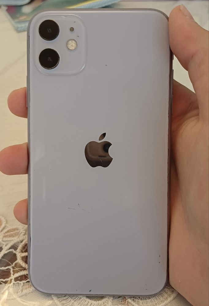 Iphone 11 sotiladi