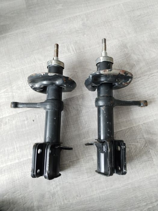 Продам амортизаторы