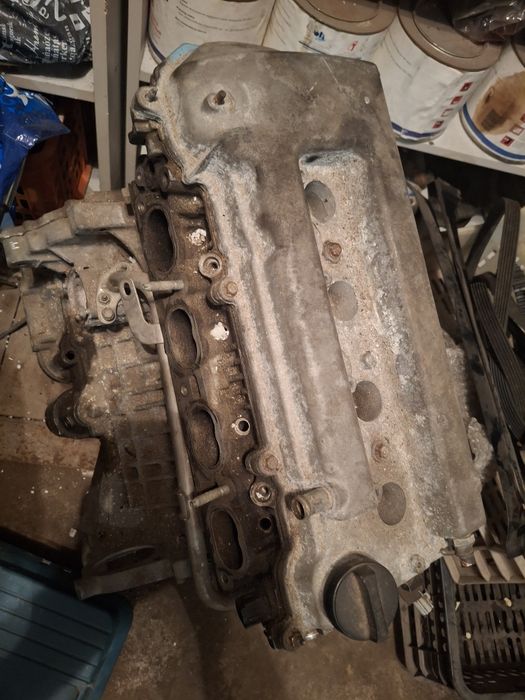 Двс таета авенсис в сборе 1.8