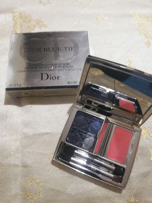 Палитра DIOR BLUE-TIE 001 Bleu Smoking