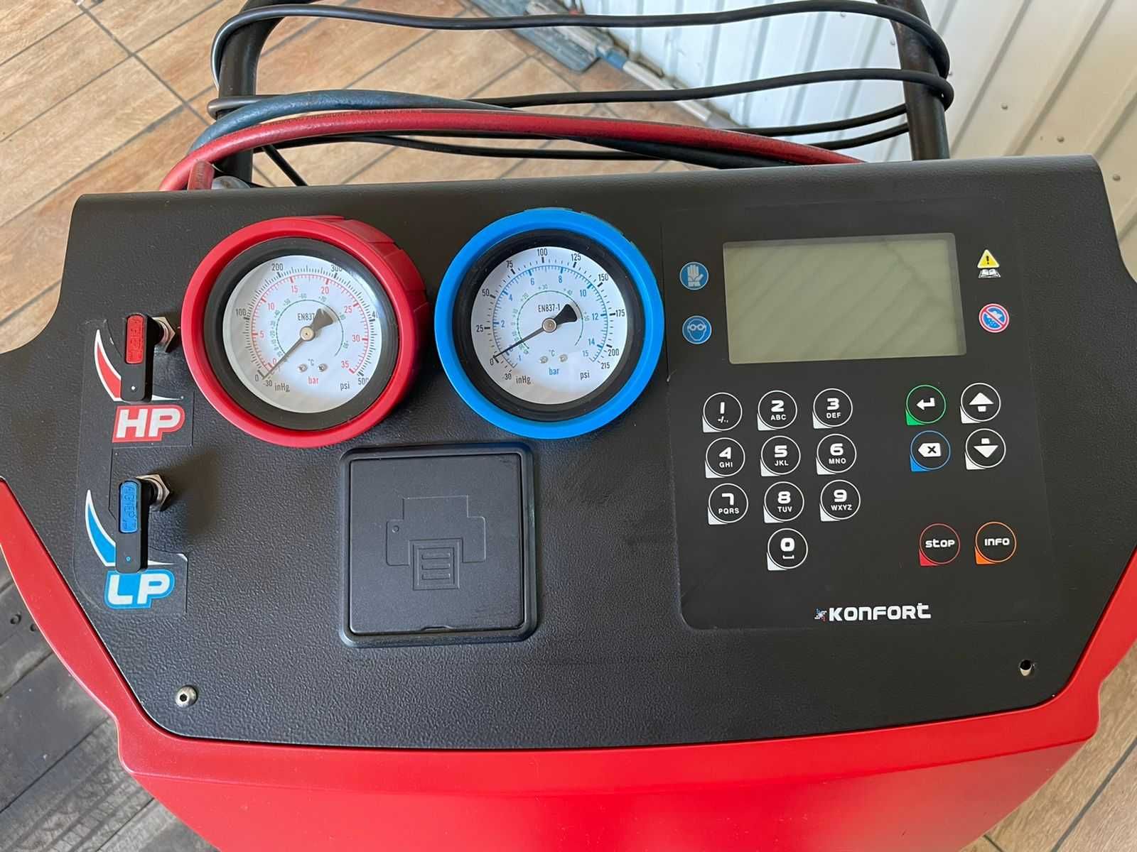 Texa Konfort 705R - аппарат для автоматической заправки кондиционера
